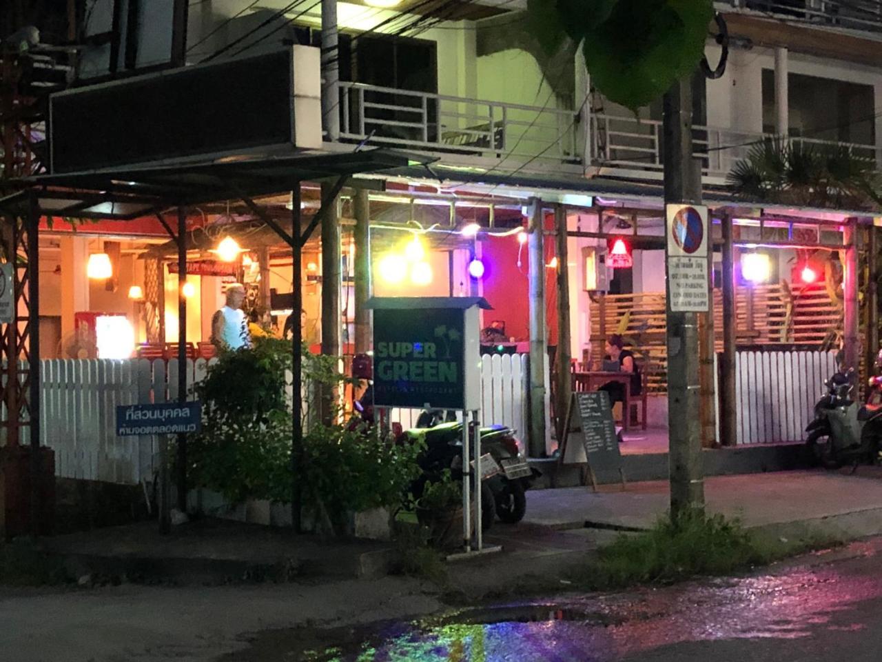 Super Green Hotel Chalong Exterior foto