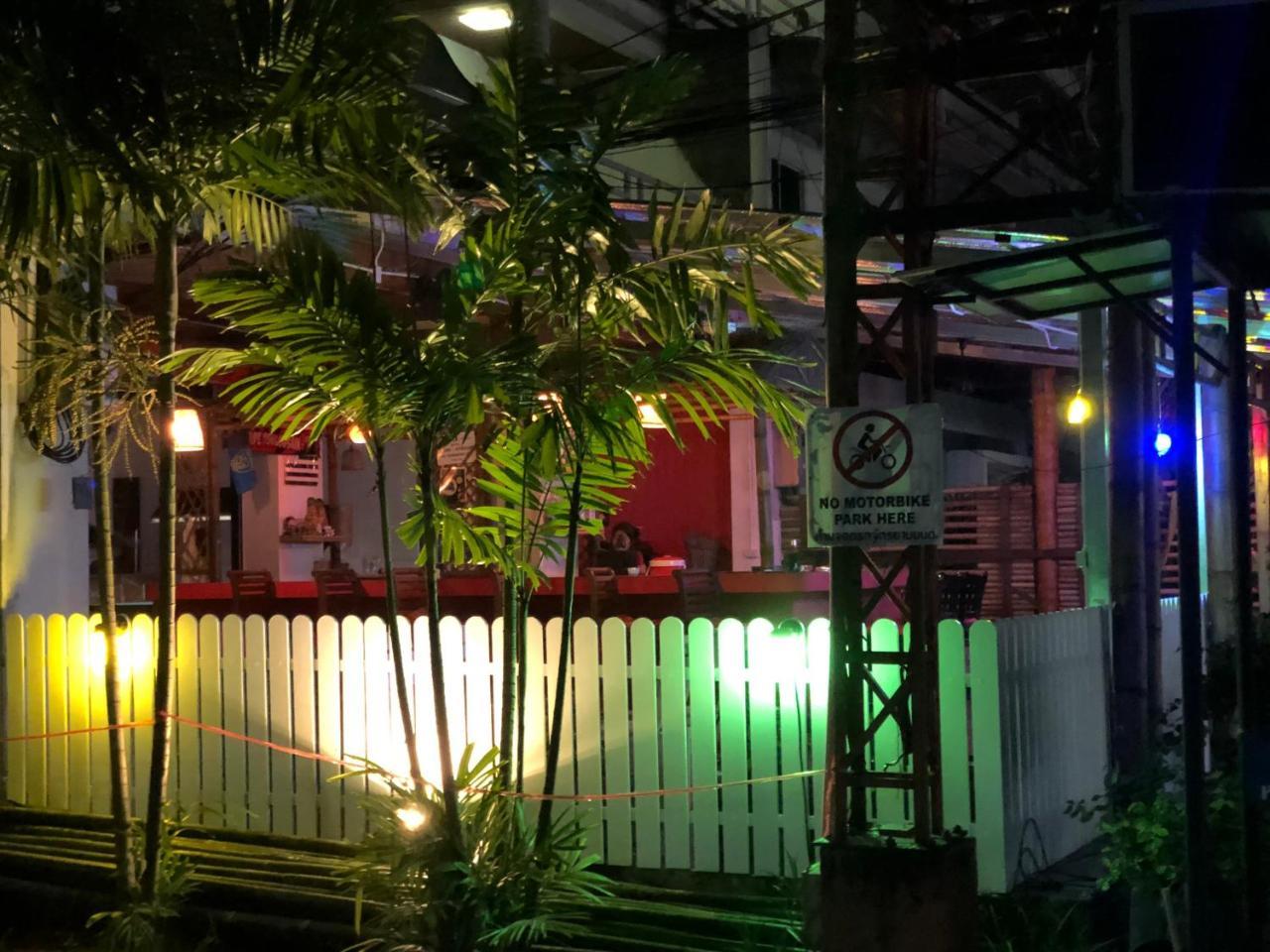 Super Green Hotel Chalong Exterior foto