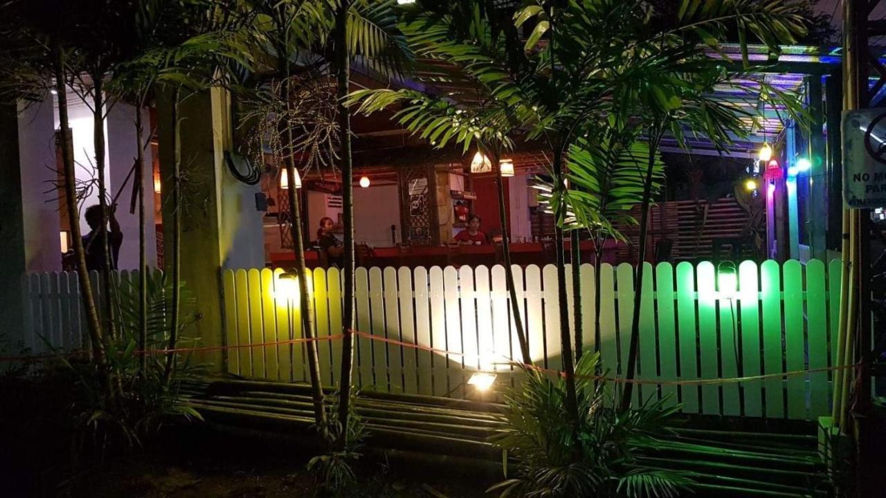 Super Green Hotel Chalong Exterior foto